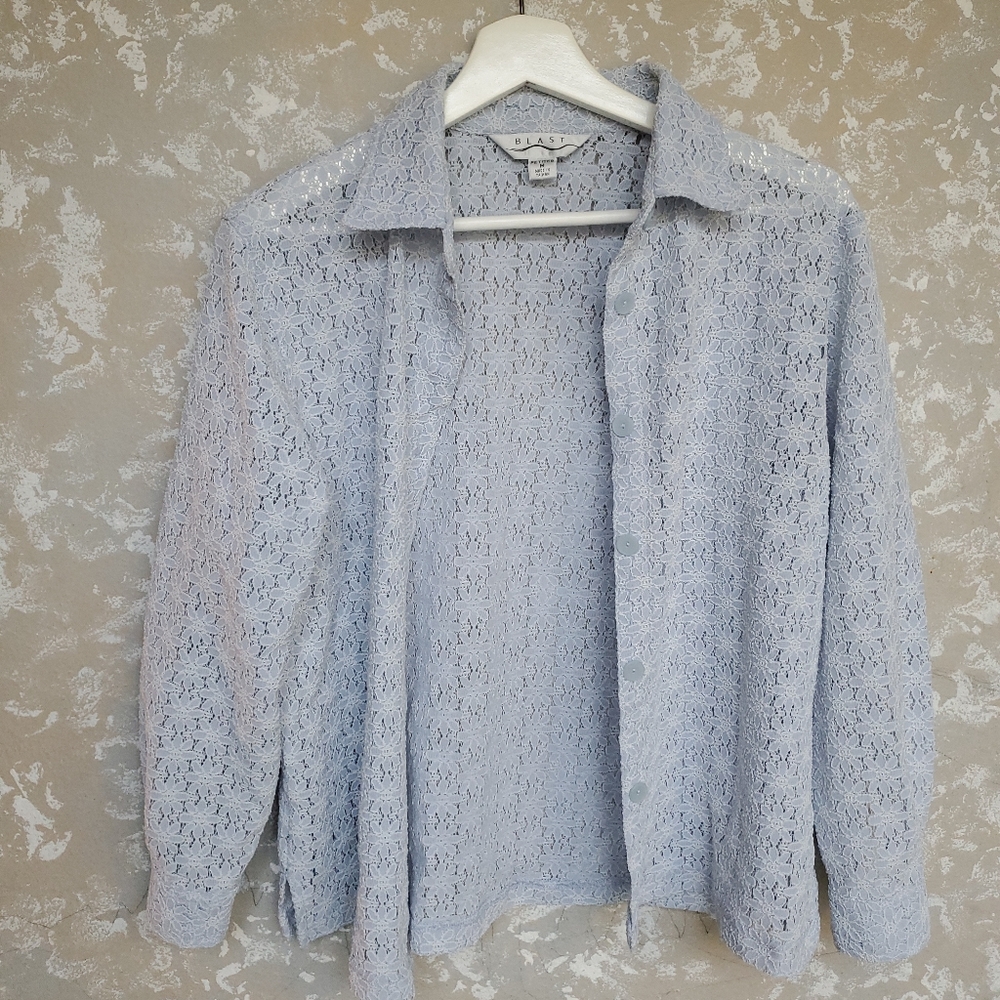 VTG Blast light blue pastel Crochet blouse Petite Medium lace detail Hippie